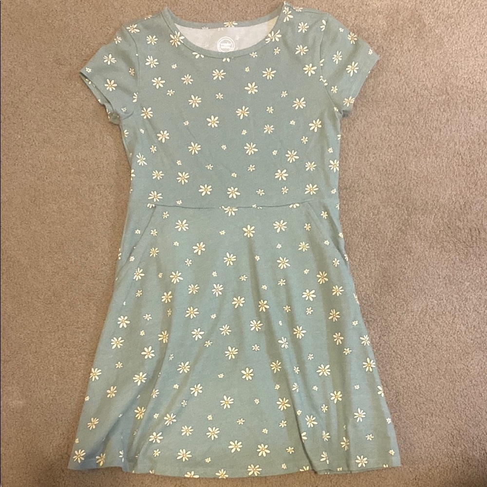 Girls floral dress
